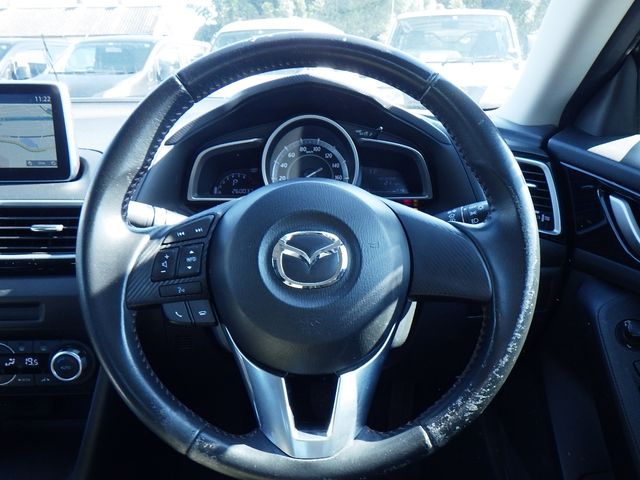 Mazda AXELA 2014-11 193327-12