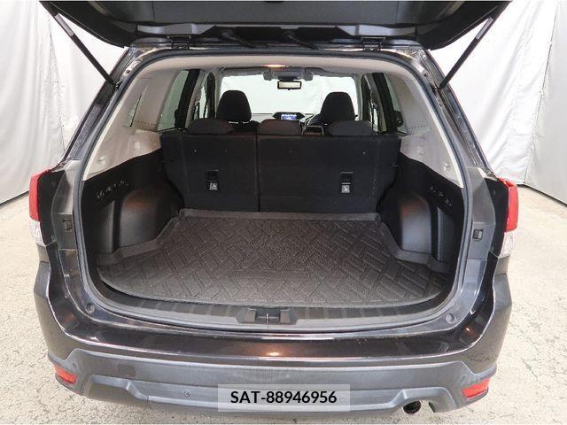 Subaru FORESTER 2018-11 390970-5
