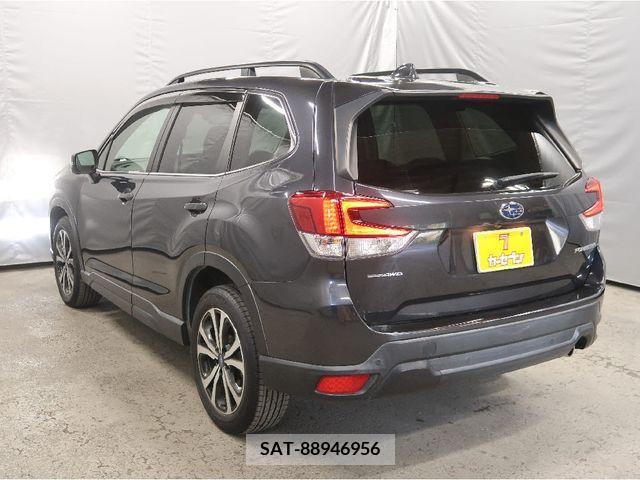 Subaru FORESTER 2018-11 390970-1
