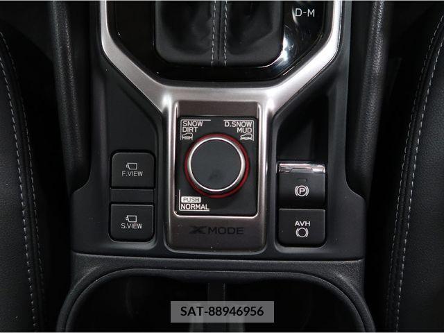 Subaru FORESTER 2018-11 390970-14