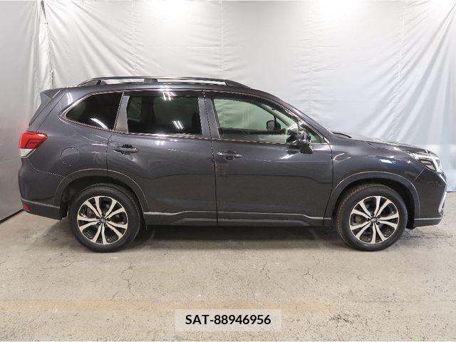Subaru FORESTER 2018-11 390970-20