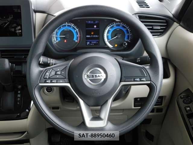 Nissan ROOX 2023-01 300930-6