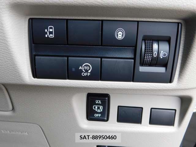 Nissan ROOX 2023-01 300930-13