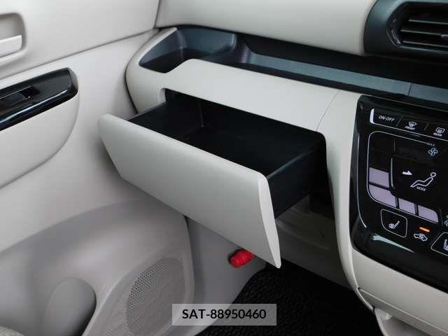 Nissan ROOX 2023-01 300930-16