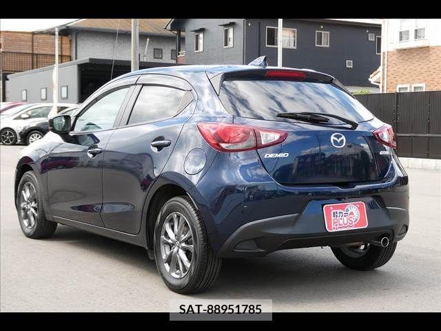 Mazda DEMIO 2019-04 382836-17