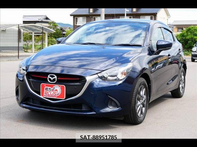 Mazda DEMIO 2019-04 382836-14