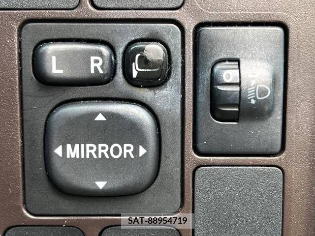 Toyota PASSO 2011-09 393221-4