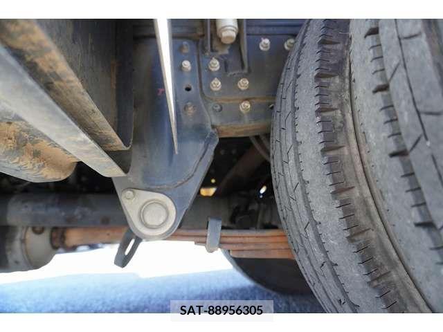 Mitsubishi CANTER 2017-12 211565-9