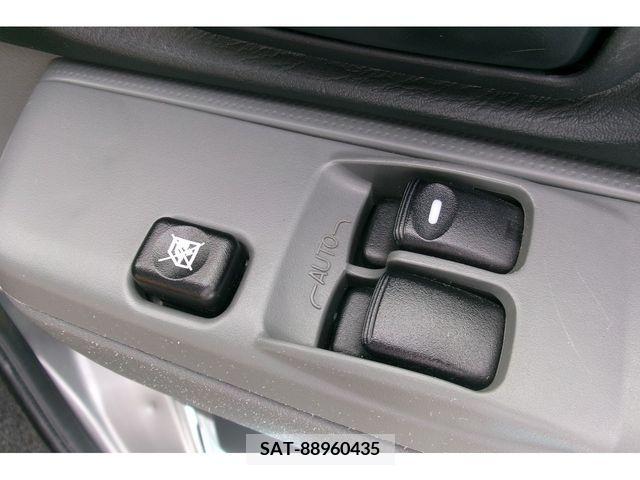 Nissan CLIPPER 2012-01 201035-15