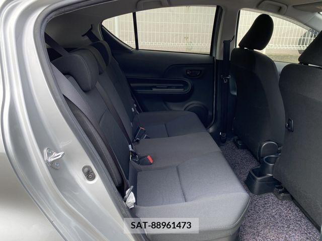 Toyota AQUA 2017-03 261316-11