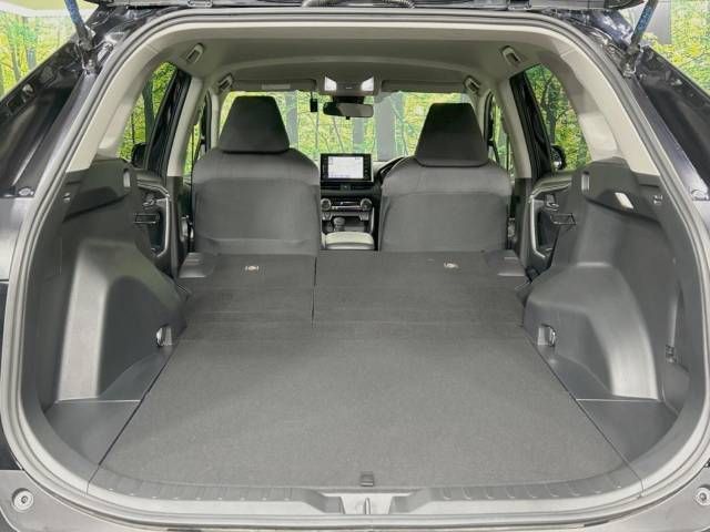 Toyota RAV4 2022-04 193641-10