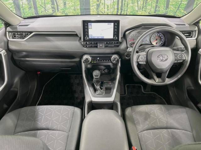 Toyota RAV4 2022-04 193641-1