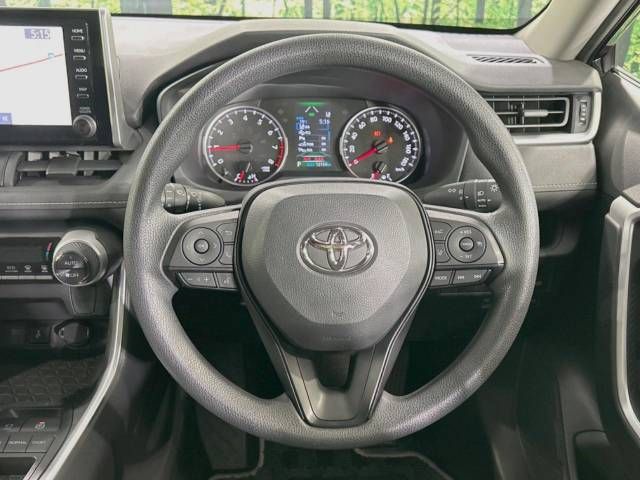 Toyota RAV4 2022-04 193641-11