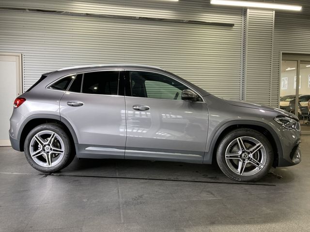 Mercedes Benz GLA-CLASS 2023-05 6392-2