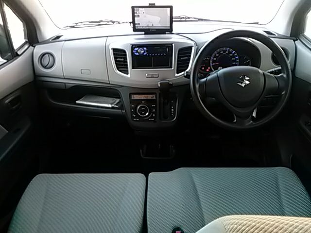 Suzuki WAGON R 2013-11 181823-1