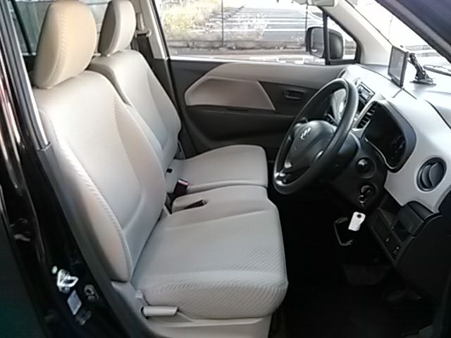 Suzuki WAGON R 2013-11 181823-13