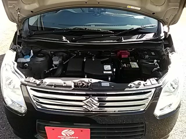 Suzuki WAGON R 2013-11 181823-26