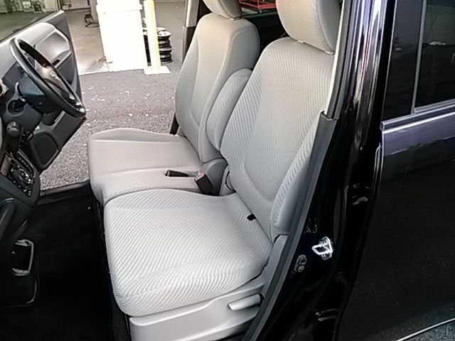 Suzuki WAGON R 2013-11 181823-17