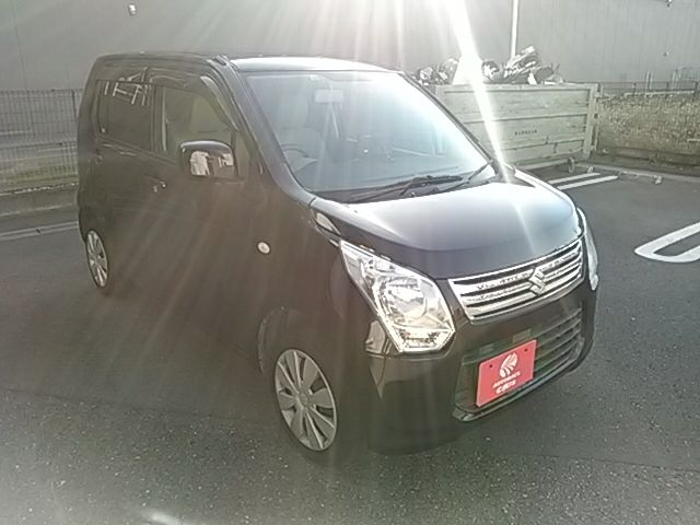 Suzuki WAGON R 2013-11 181823-18