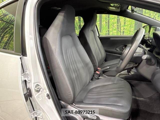 Toyota YARIS 2022-11 290785-8