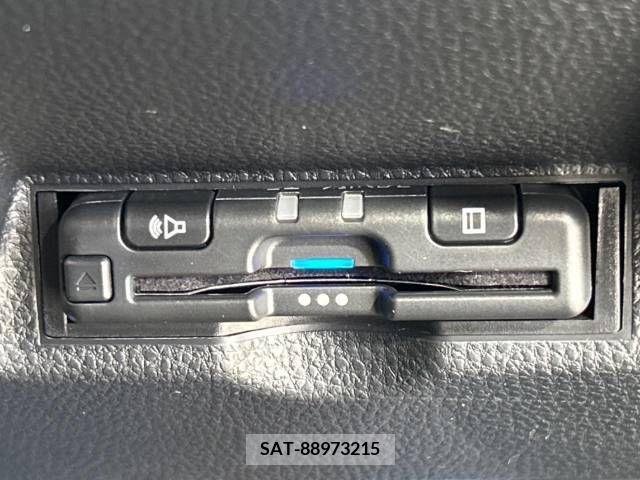 Toyota YARIS 2022-11 290785-7