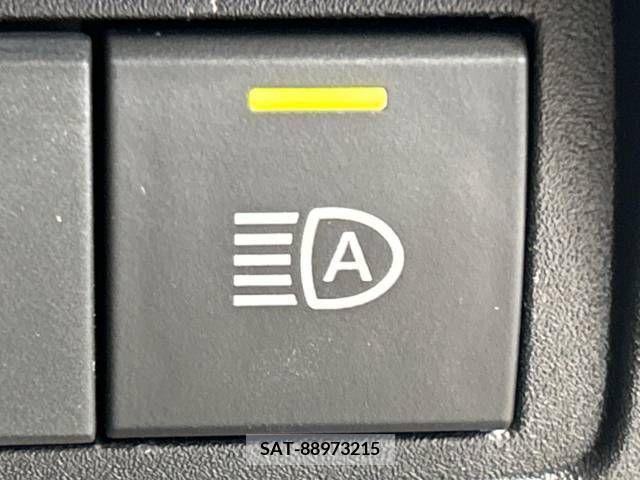 Toyota YARIS 2022-11 290785-5