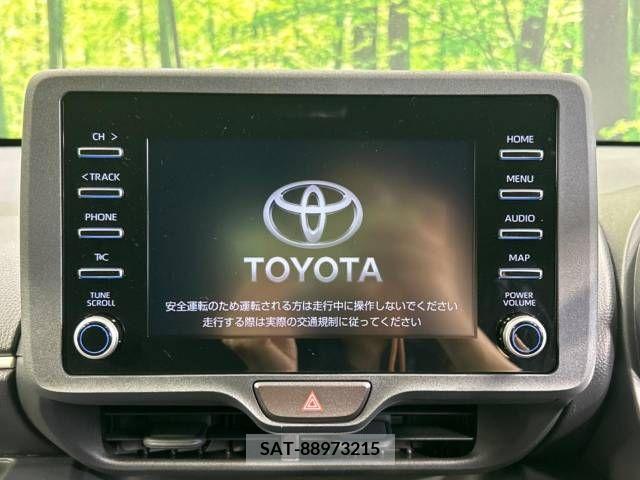 Toyota YARIS 2022-11 290785-2