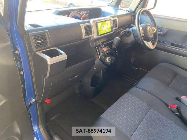 Toyota Pixis Mega 2019-09 281430-4