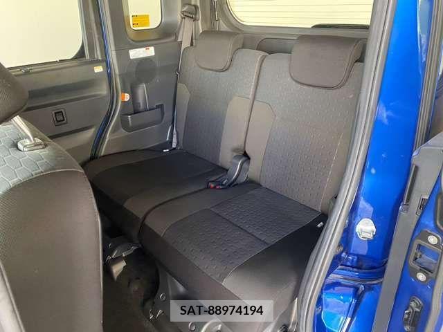 Toyota Pixis Mega 2019-09 281430-6