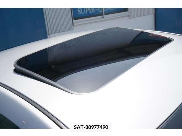 Nissan SKYLINE COUPE 2015-11 200035-3