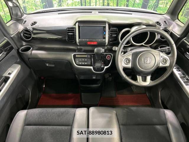 Honda N BOX CUSTOM 2015-11 306791-1