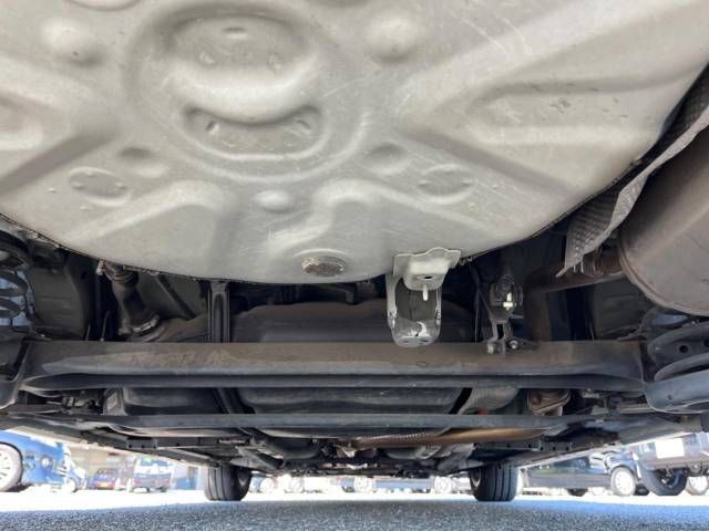 Toyota PRIUS 2013-12 16797-19