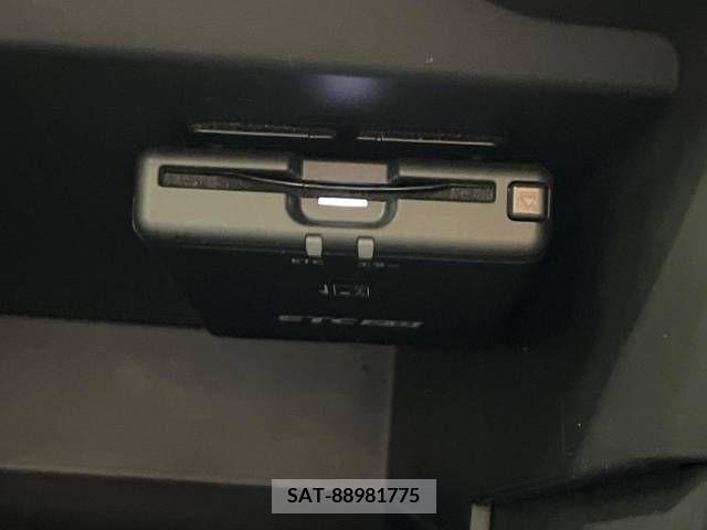 Nissan NOTE 2019-08 280217-5
