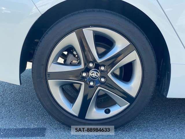 Toyota PRIUS 2020-07 255273-10