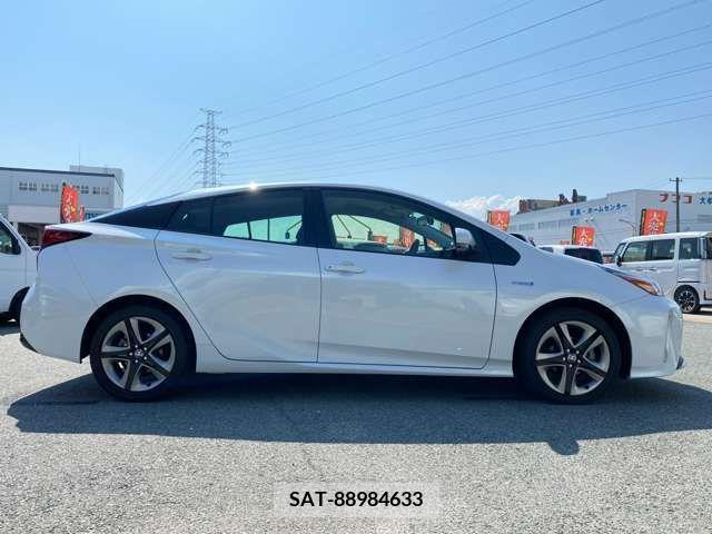Toyota PRIUS 2020-07 255273-3