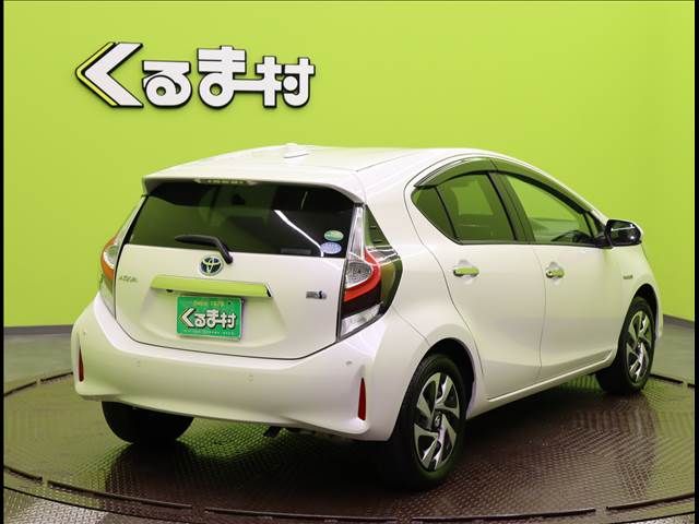 Toyota AQUA 2019-09 182405-1