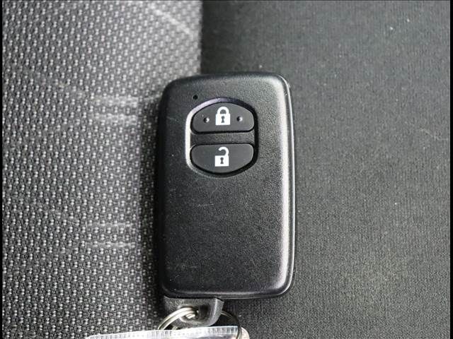 Toyota AQUA 2019-09 182405-15