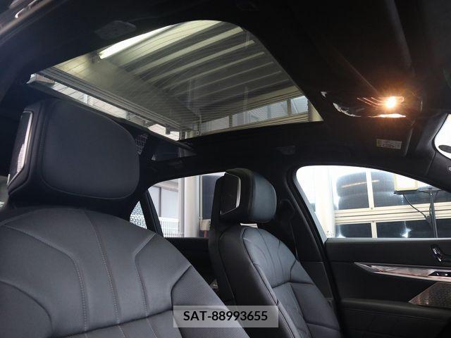 Bmw i7 2023-02 318995-12