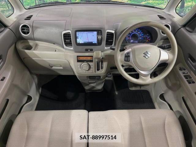Suzuki SPACIA 2013-12 285662-1