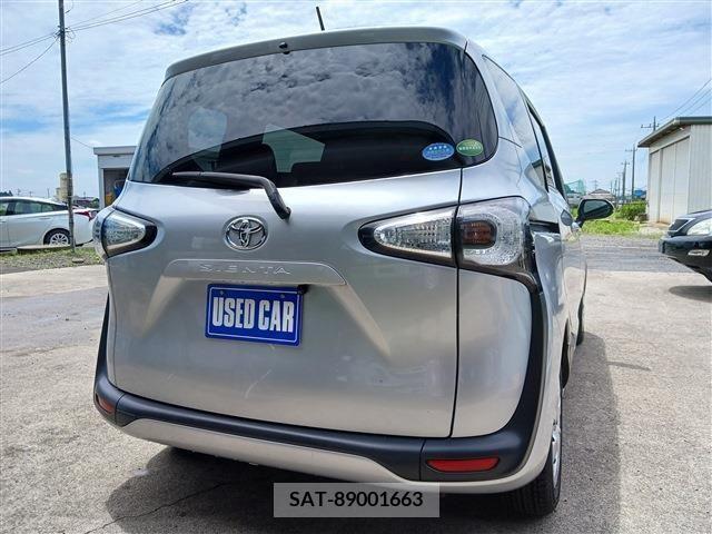 Toyota SIENTA 2018-07 328609-1