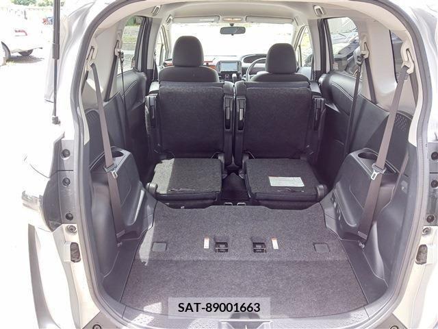 Toyota SIENTA 2018-07 328609-16