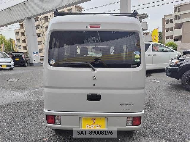 Suzuki EVERY 2015-11 301677-15