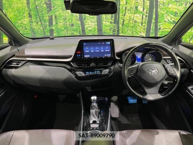 Toyota C-HR 2017-02 247262-1