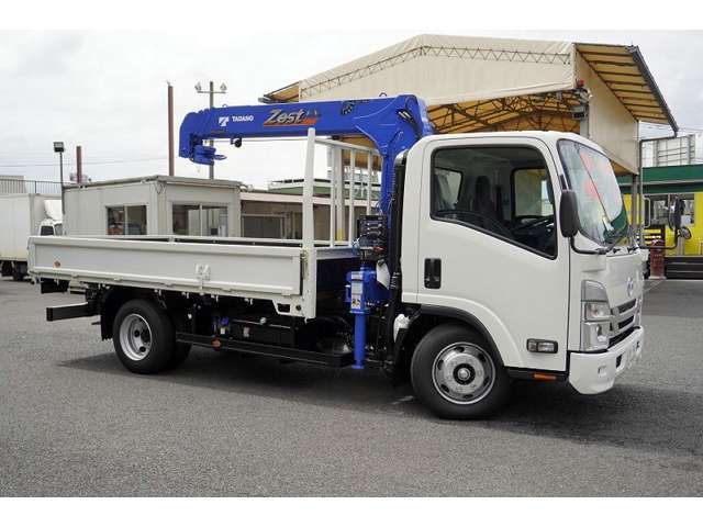 Mazda TITAN 2023-04 7822-5