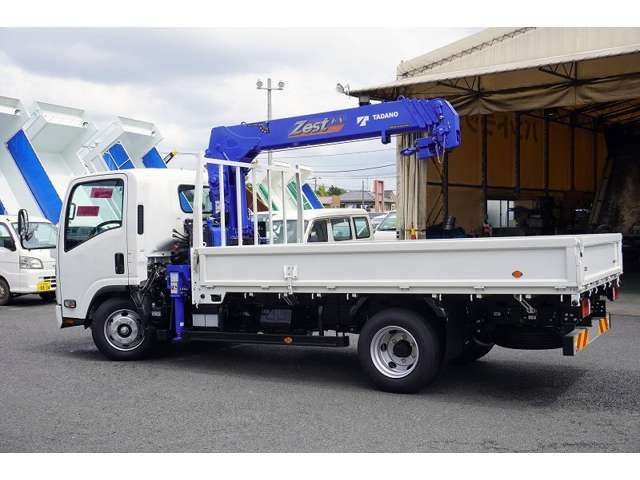 Mazda TITAN 2023-04 7822-6