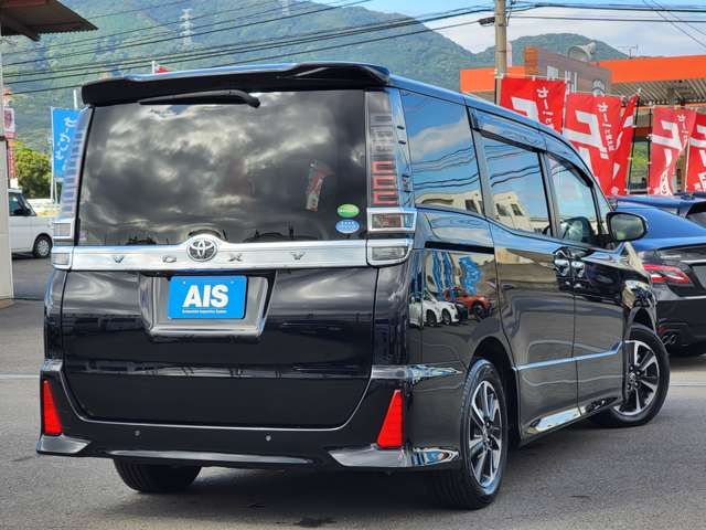 Toyota VOXY 2019-10 9739-3