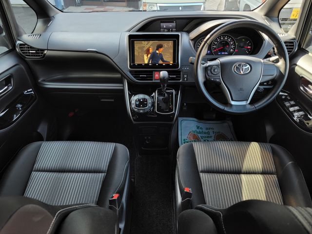 Toyota VOXY 2019-10 9739-11