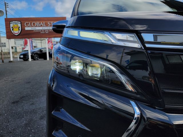 Toyota VOXY 2019-10 9739-17
