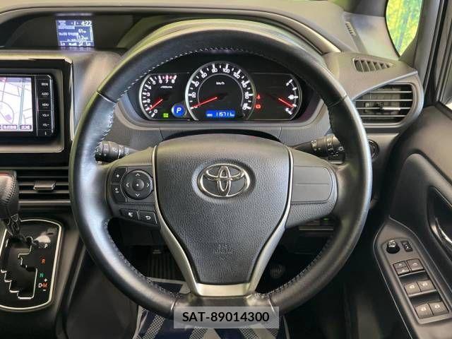 Toyota VOXY 2016-04 435200-11