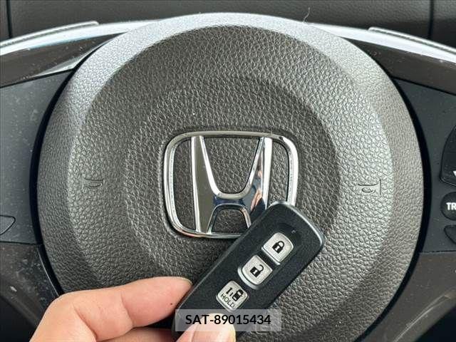 Honda N BOX 2021-04 307338-18